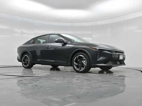 New 2026 Kia K4 EX FWD image 61