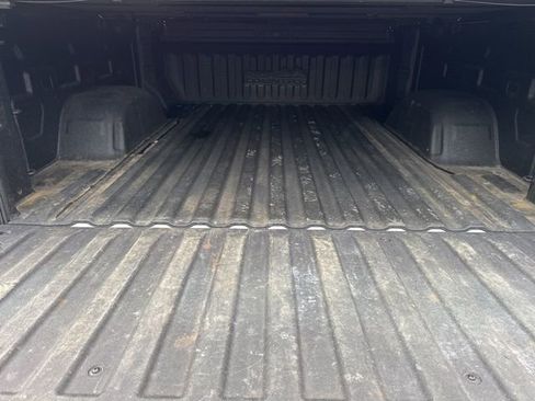 Used 2024 Chevrolet Silverado 1500 High Country AWD/4WD image 21