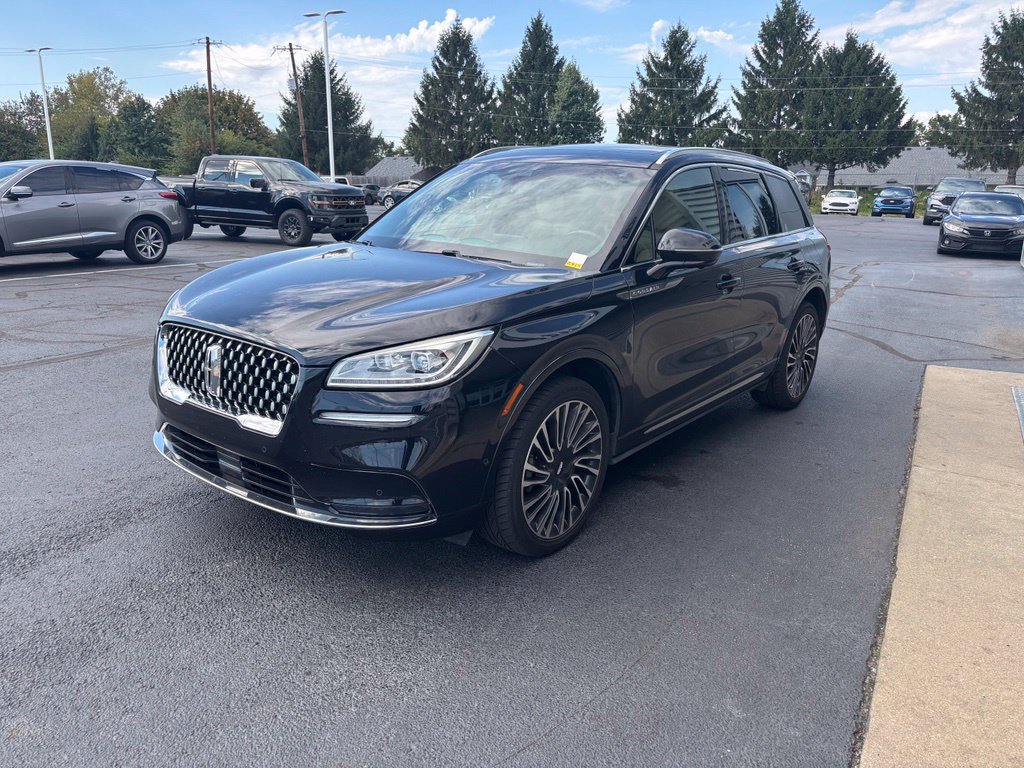 Used 2020 Lincoln Corsair Reserve w/ Equipment Group 202A AWD/4WD image 2