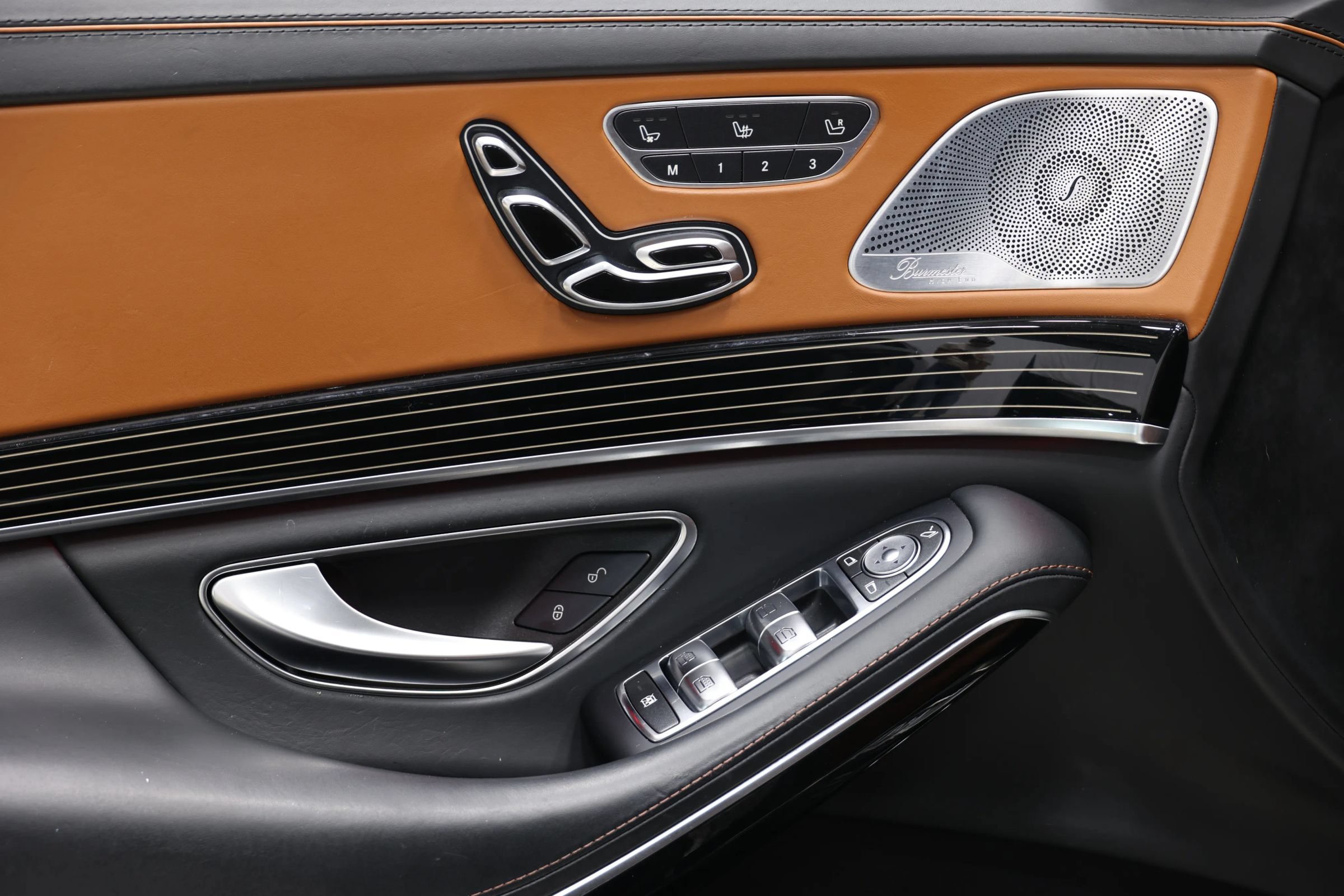 Used 2019 Mercedes-Benz Maybach S 560 4MATIC image 13