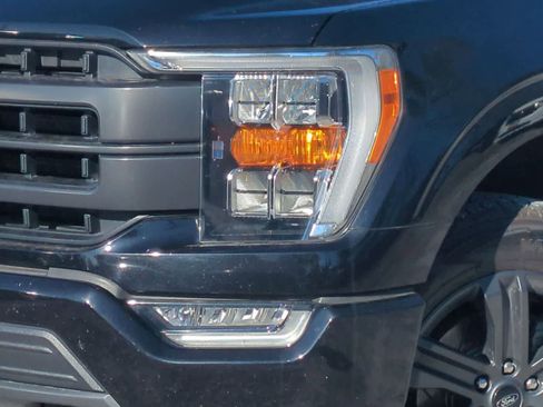 Used 2021 Ford F150 Lariat image 11