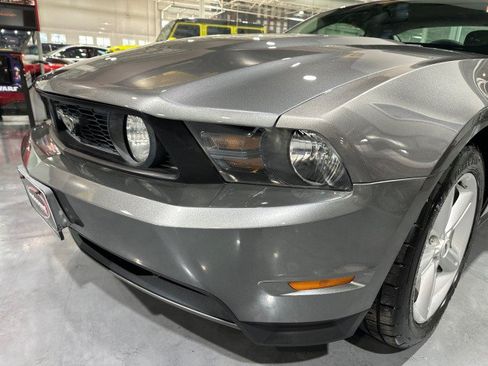Used 2011 Ford Mustang GT RWD image 22