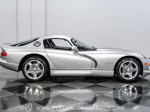 Used 1999 Dodge Viper GTS RWD image 14