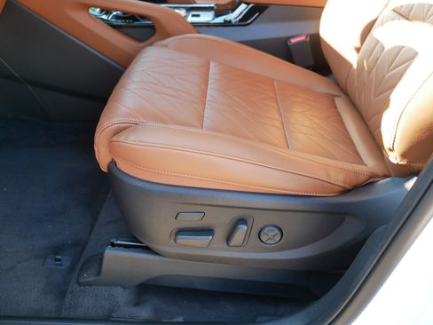 Certified 2025 Kia Telluride SX Prestige X-Line AWD/4WD image 20