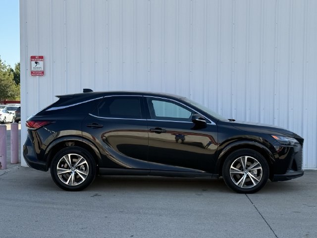 Used 2024 Lexus RX 350 FWD w/ Technology Package image 3