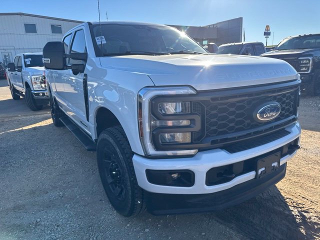 Used 2024 Ford F250 XLT w/ XLT Premium Package AWD/4WD image 8