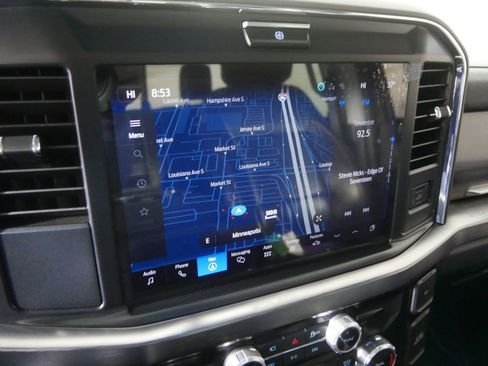 Used 2025 Ford F250 Lariat w/ Chrome Package image 31