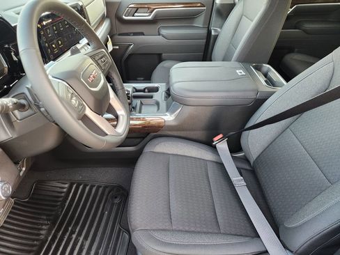 New 2026 GMC Sierra 1500 Elevation w/ Preferred Package RWD image 8