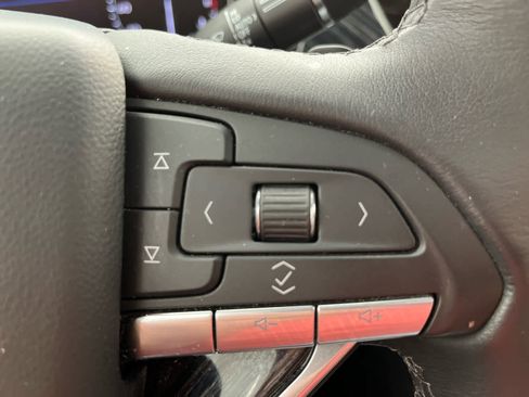 Used 2024 Cadillac XT6 Premium Luxury w/ LPO, Floor Liner Package AWD/4WD image 23