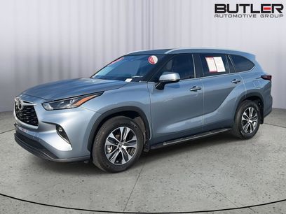 Certified 2024 Toyota Highlander XLE