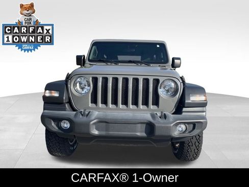 Used 2022 Jeep Wrangler Unlimited Sport image 2