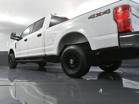 Used 2021 Ford F250 XL w/ Power Equipment Group image 47