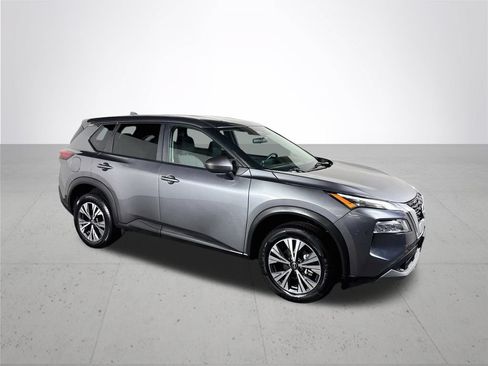 Used 2023 Nissan Rogue SV AWD/4WD image 4
