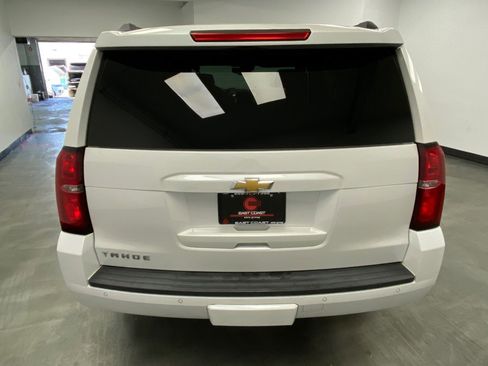 Used 2019 Chevrolet Tahoe LT w/ LT Signature Package image 5