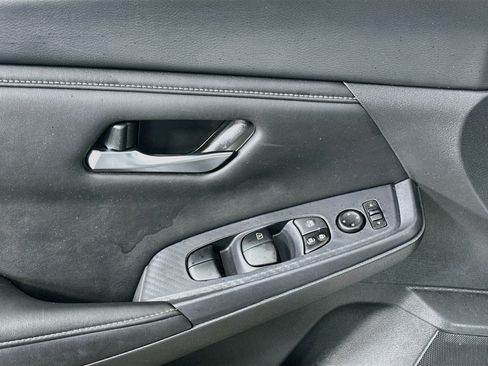Used 2023 Nissan Sentra SV w/ All-Weather Package FWD image 15