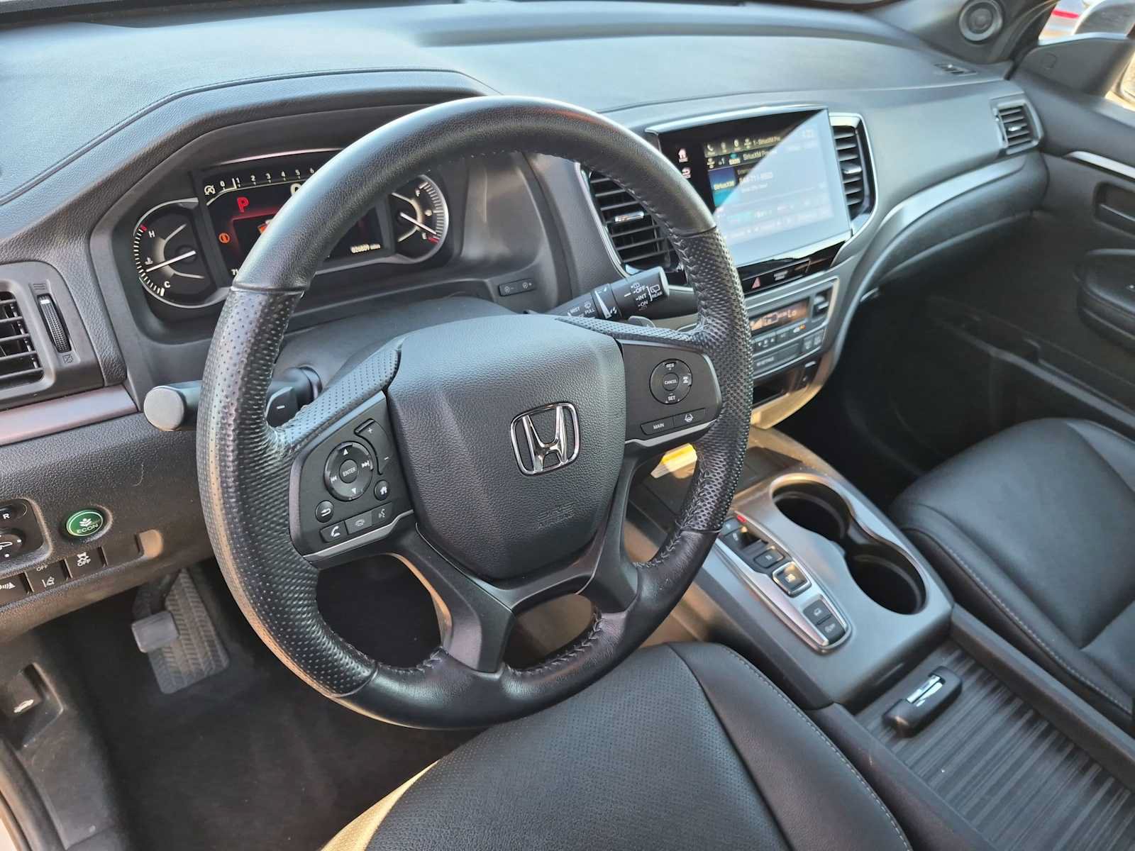 Certified 2023 Honda Passport EX-L image 2