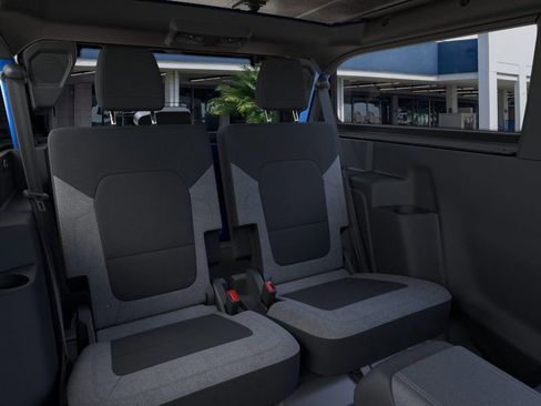 New 2026 Ford Bronco 2-Door AWD/4WD image 11