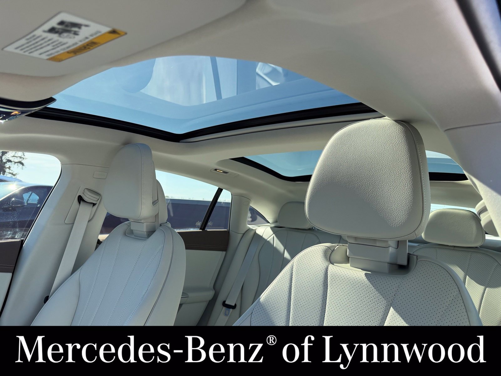 Used 2023 Mercedes-Benz EQE 350+ 4MATIC Sedan image 14