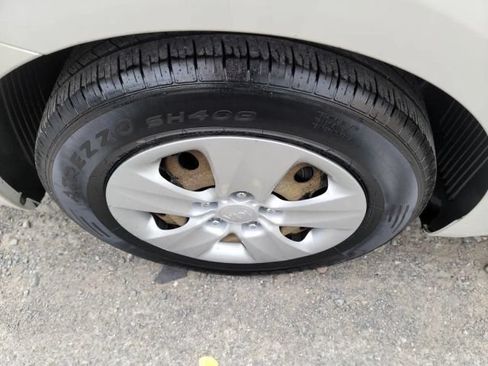 Used 2015 Kia Forte LX FWD image 28