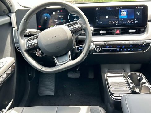 New 2025 Hyundai Ioniq 5 SEL image 24