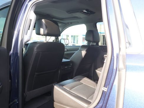 Used 2020 Chevrolet Tahoe Premier AWD/4WD image 35