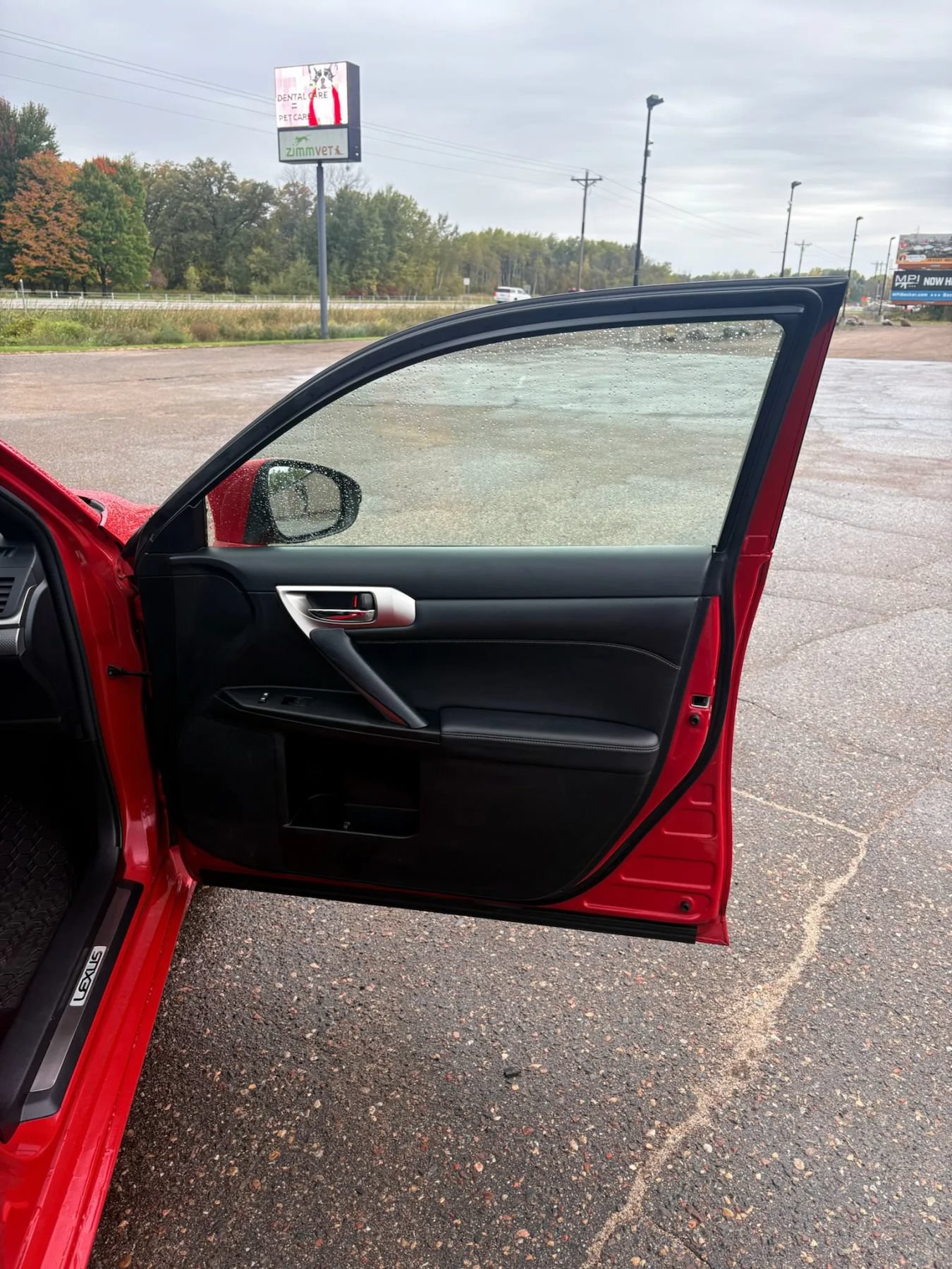 Used 2014 Lexus CT 200h w/ F Sport w/Nuluxe Interior FWD image 25
