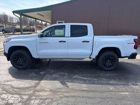 New 2026 Chevrolet Colorado W/T w/ WT Custom Package AWD/4WD image 6