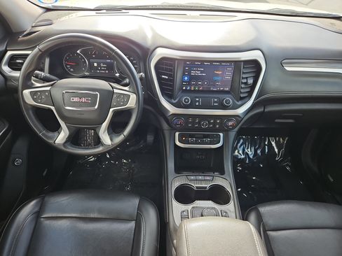 Used 2023 GMC Acadia SLT AWD/4WD image 7