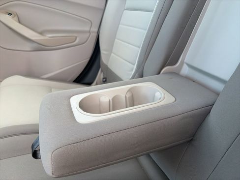 Used 2014 Ford Escape SE w/ Equipment Group 201A image 21