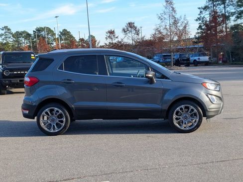 Certified 2021 Ford EcoSport Titanium image 3
