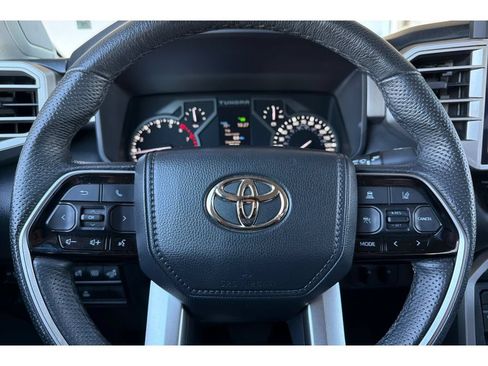 Used 2023 Toyota Tundra Limited AWD/4WD image 24