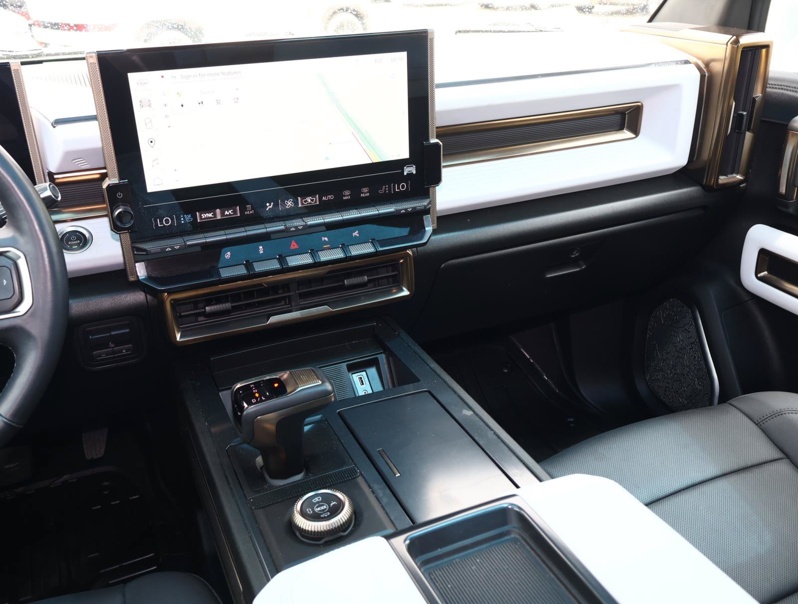 Used 2024 GMC Hummer EV 2X AWD/4WD image 11