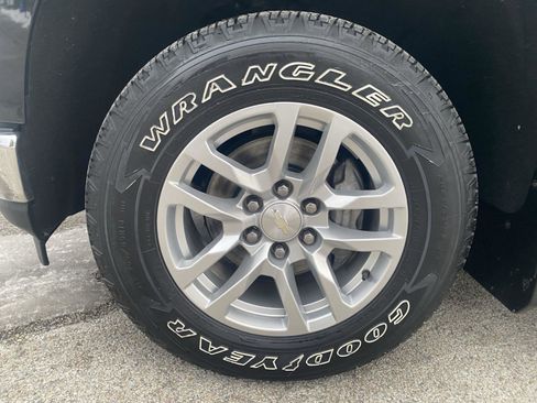 Used 2020 Chevrolet Silverado 1500 LT w/ All-Star Edition image 11