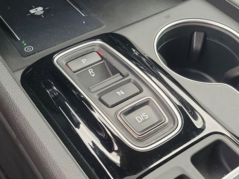 Used 2023 Honda Pilot Touring image 36