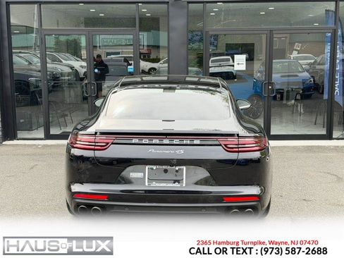 Used 2017 Porsche Panamera 4S w/ Premium Package Plus AWD/4WD image 25