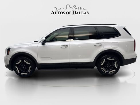 Used 2024 Kia Telluride S w/ S Sunroof Package FWD image 5