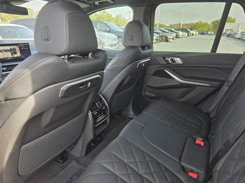 New 2026 BMW X5 sDrive40i w/ M Sport Package image 12