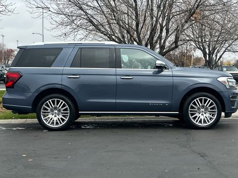 Certified 2023 Ford Expedition Platinum image 8