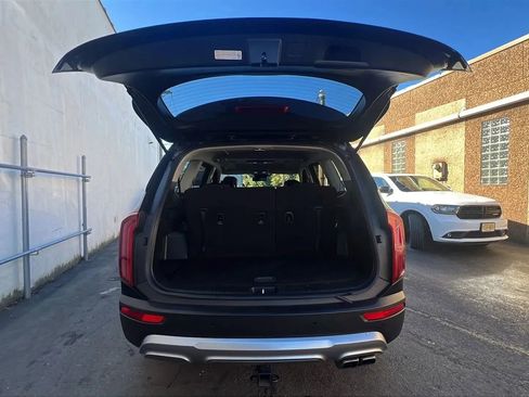 Used 2020 Kia Telluride S image 9