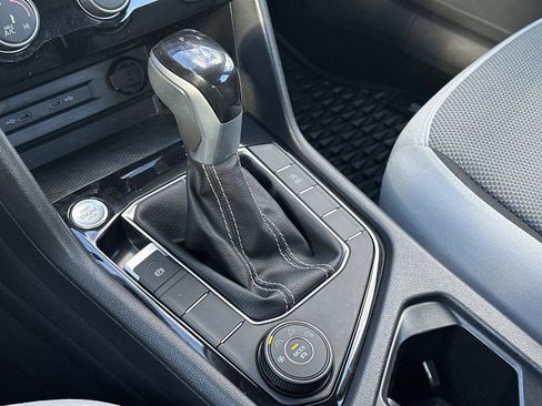 Used 2024 Volkswagen Taos S image 31