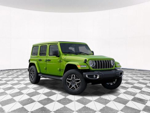 New 2026 Jeep Wrangler Unlimited Sahara AWD/4WD image 8