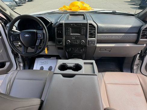 Used 2017 Ford F250 XL RWD image 37