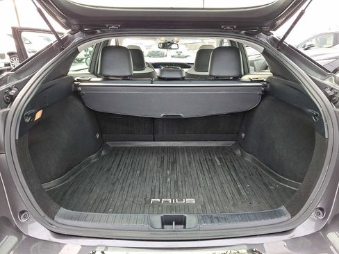 Used 2016 Toyota Prius Four image 27