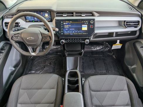 New 2027 Chevrolet Bolt LT w/ Comfort Package FWD image 15