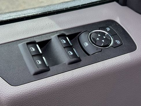 Certified 2018 Ford F150 XLT w/ Equipment Group 302A Luxury image 28