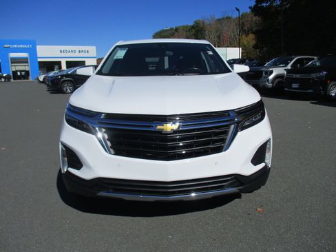 Certified 2022 Chevrolet Equinox LT image 2