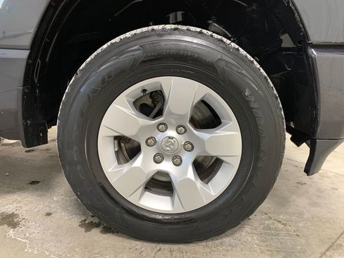 Used 2020 RAM 1500 Big Horn image 26
