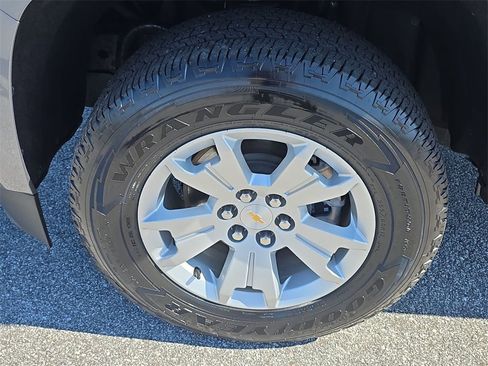 Used 2021 Chevrolet Colorado LT w/ LT Convenience Package image 29