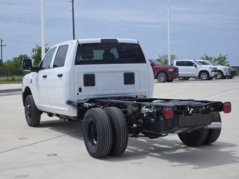 New 2026 RAM 3500 Tradesman AWD/4WD image 3