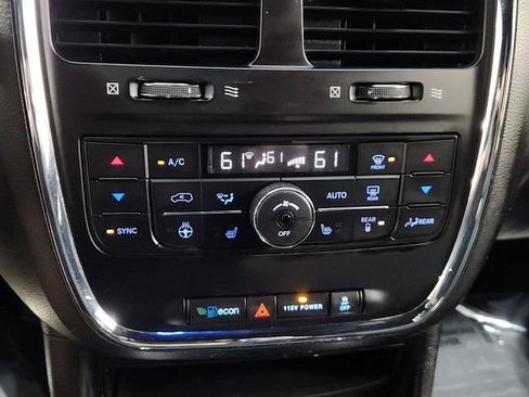Used 2019 Dodge Grand Caravan GT FWD image 38